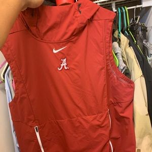 Alabama outdoor athletic gear